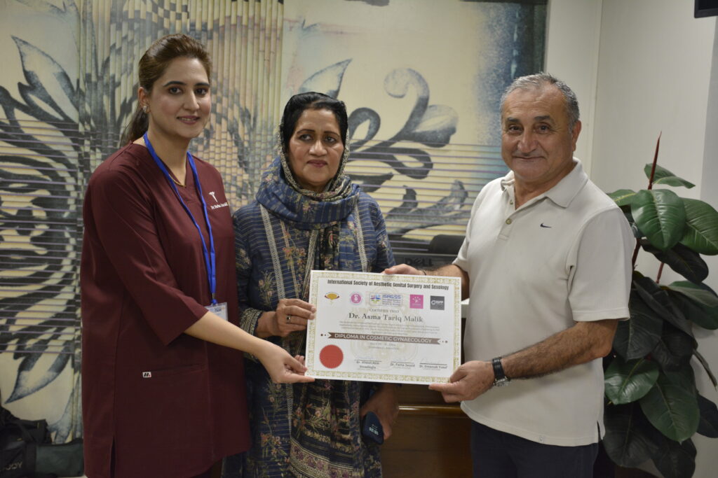 Diploma in Cosmetic Gynecology — course photograph 28
